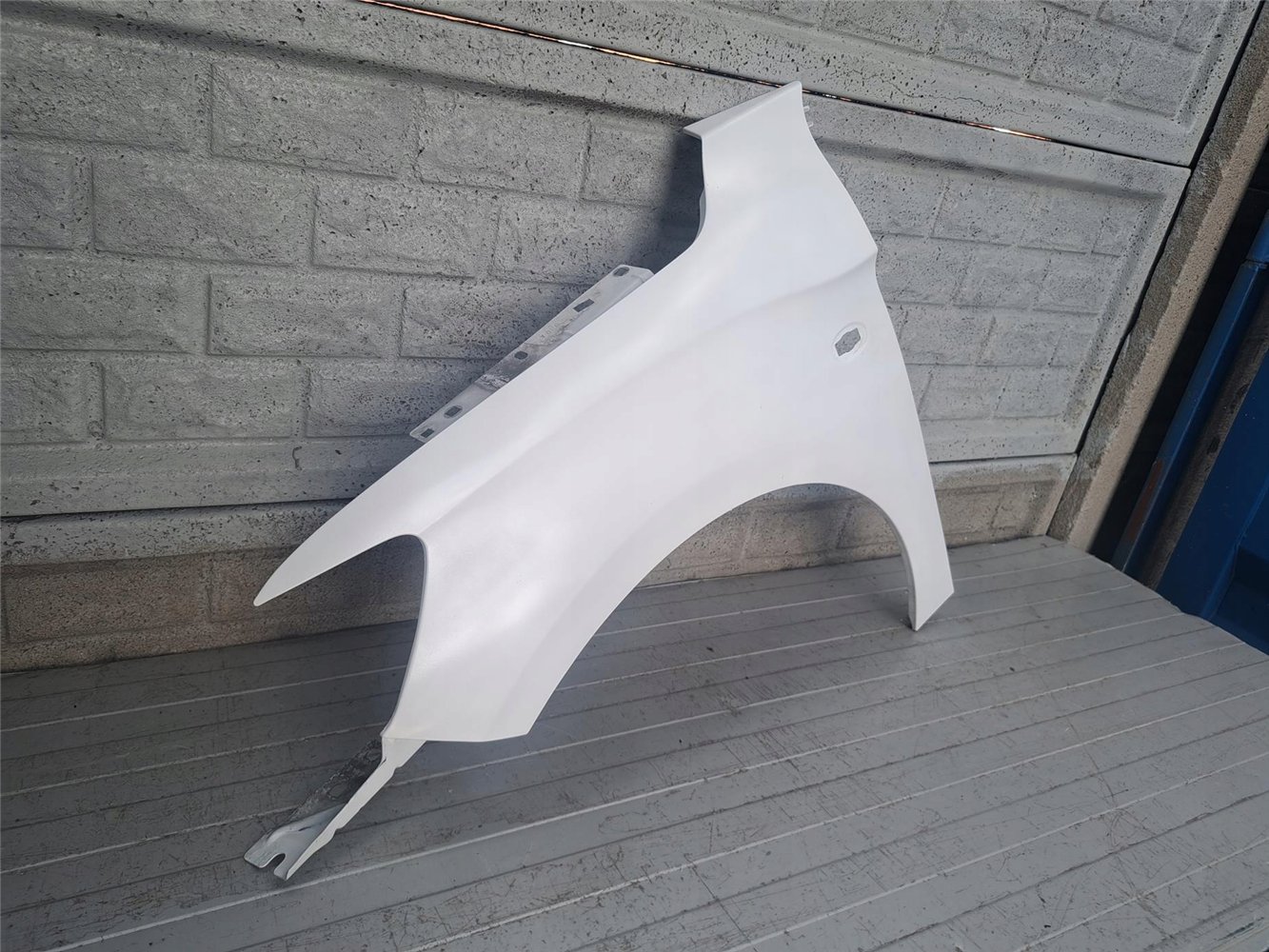 CITROEN C-ELYSEE 2012- BŁOTNIK LEWY PRZEDNI ORYGINAŁ (17810847375)