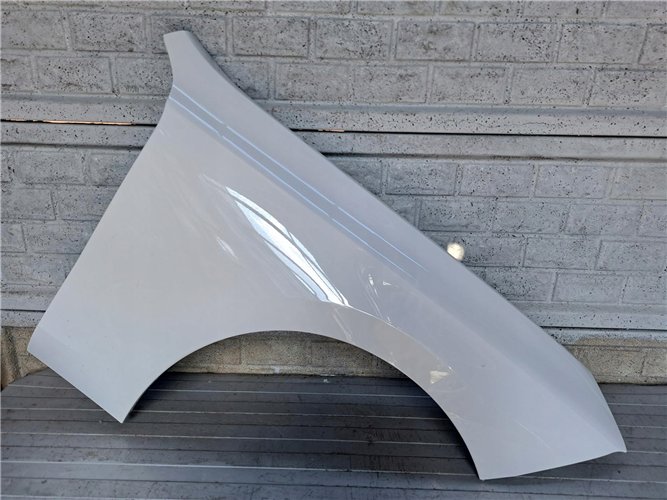 BMW 7 G70 2022- BŁOTNIK PRZEDNI PRAWY ORYGINAŁ (17810851304)