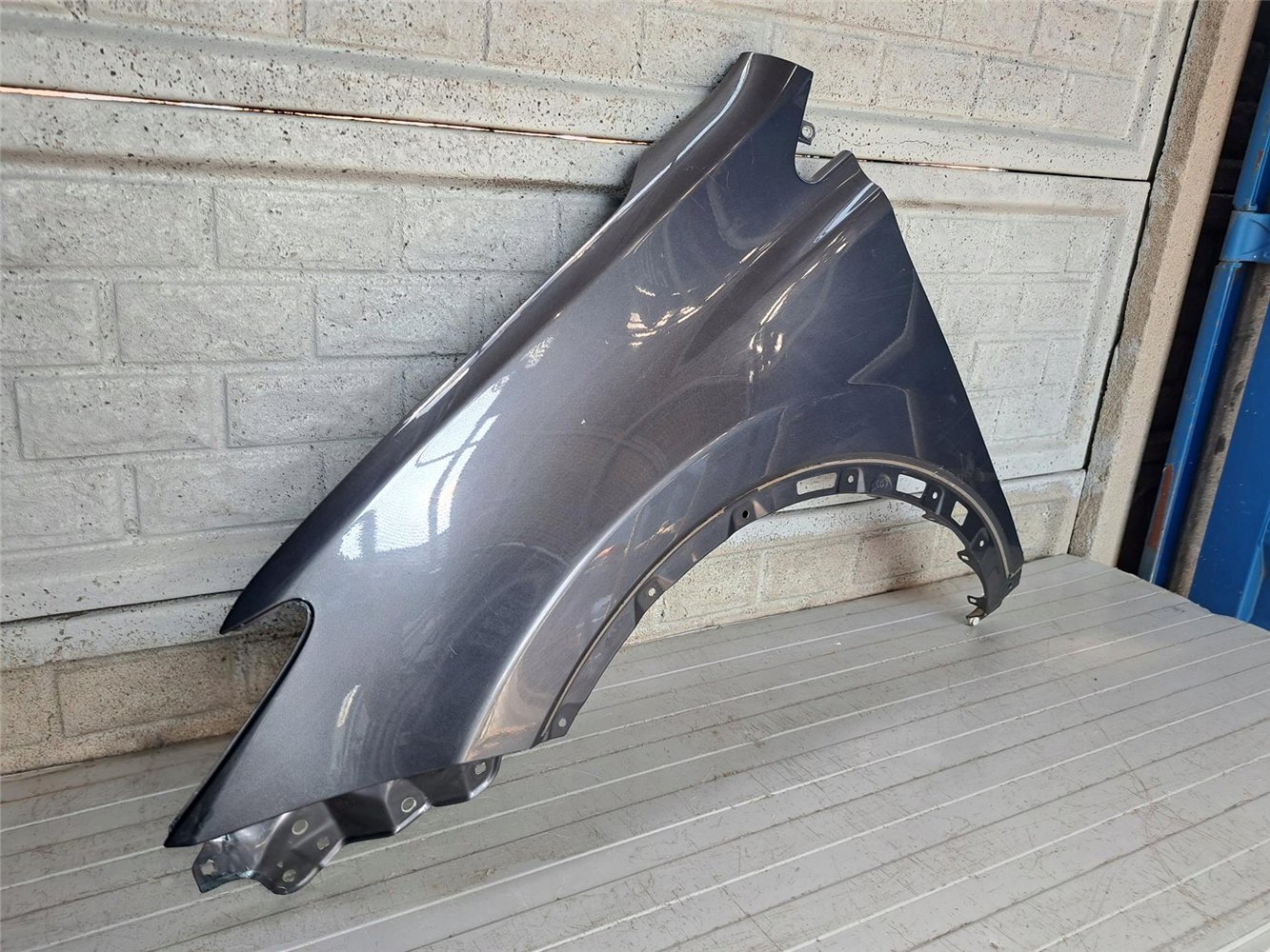 TOYOTA RAV 4 RAV IV 13-19 BŁOTNIK LEWY PRZEDNI ORYGINAŁ (17810870093)