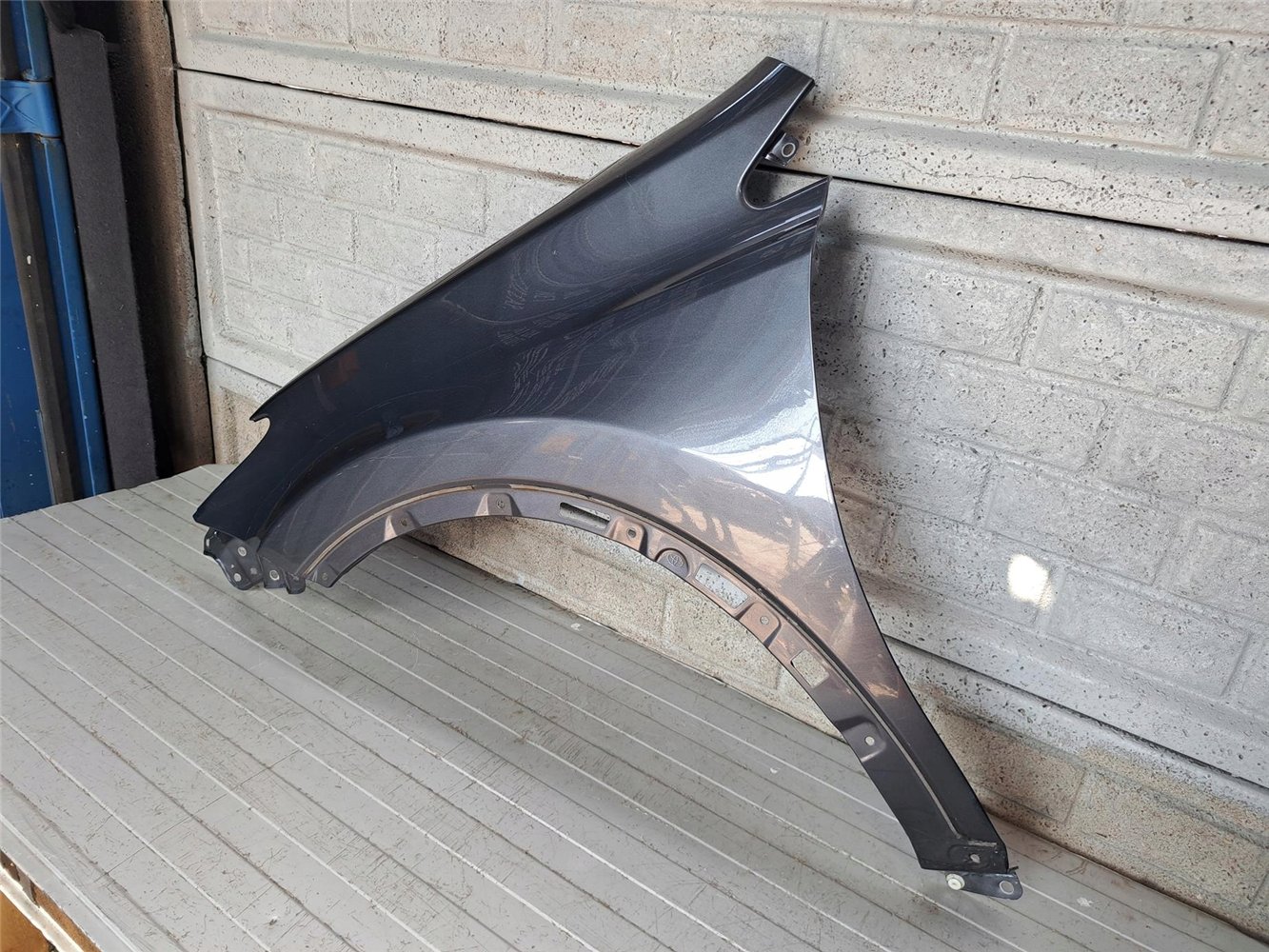 TOYOTA RAV 4 RAV IV 13-19 BŁOTNIK LEWY PRZEDNI ORYGINAŁ (17810870093)