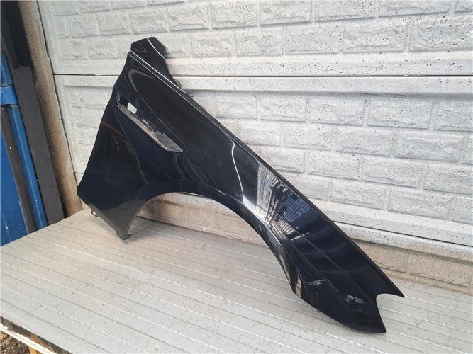 BMW 6 F12 F13 BŁOTNIK PRAWA PRZÓD ORYGINAŁ (17810876570)