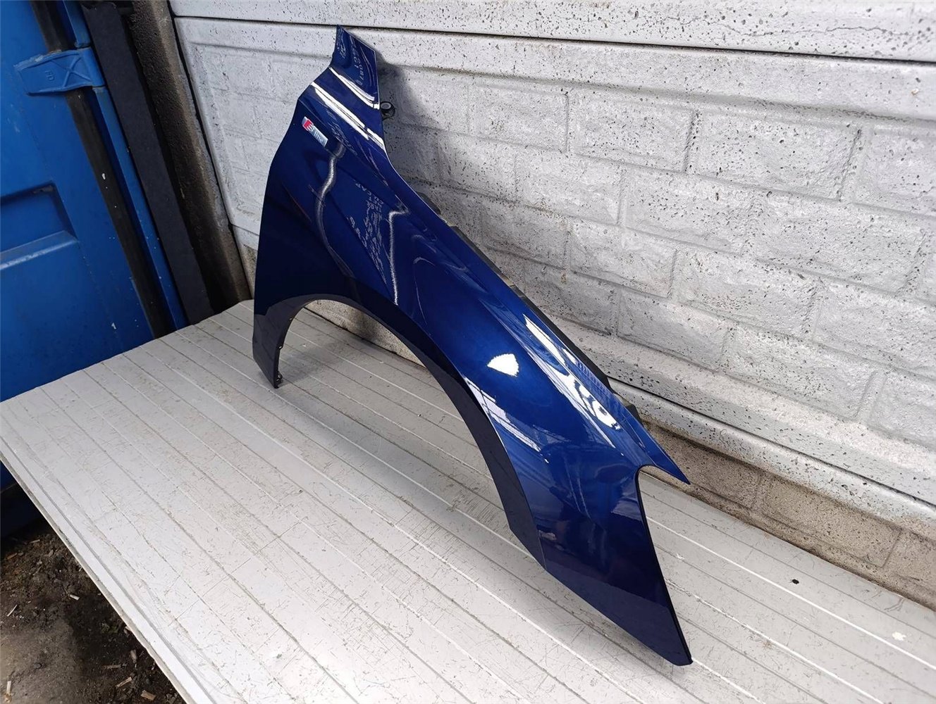 AUDI A3 8Y 2020 - 2024 BŁOTNIK PRZEDNI PRAWY ORYGINAŁ (17811796209)