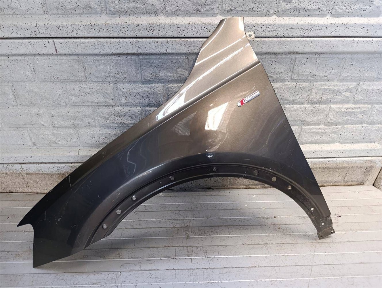 AUDI Q3 8U0 2011-2018 BŁOTNIK PRZEDNI LEWY ORYGINAŁ (17814011130)