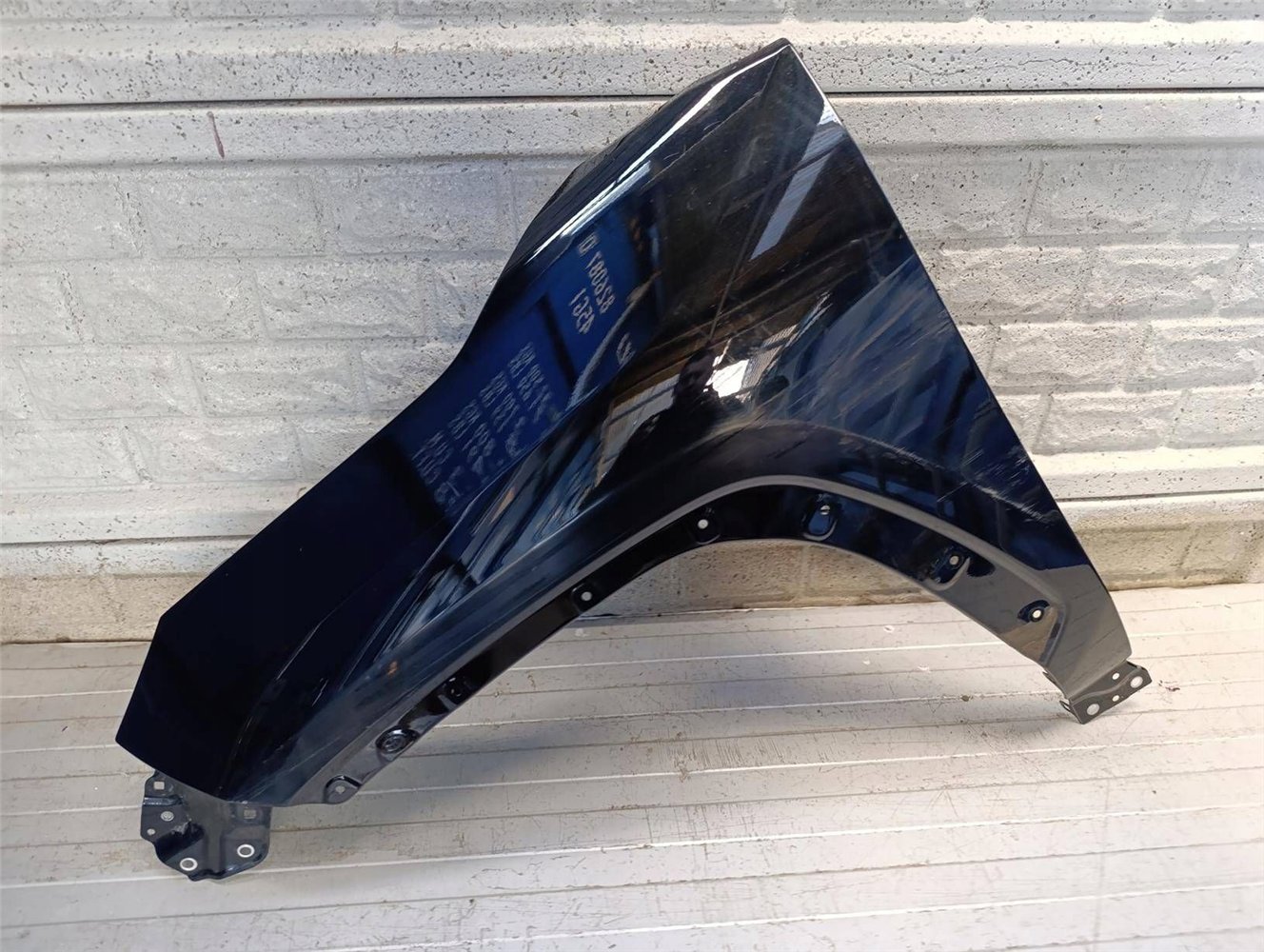 TOYOTA RAV 4 IV 2019- 2023 BŁOTNIK PRZEDNI LEWY ORYGINAŁ (17814024431)