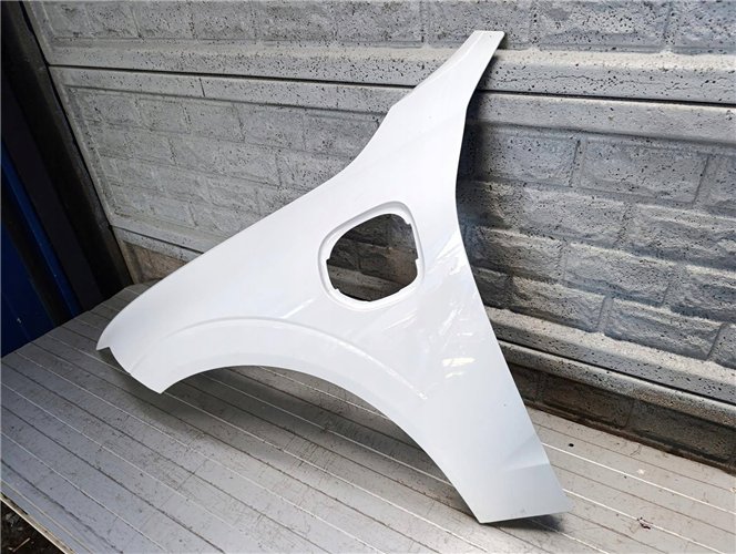 VOLVO XC 60 XC60 HYBRID ELECTRIC 17- BŁOTNIK LEWY ORYGINAŁ (17814027364)