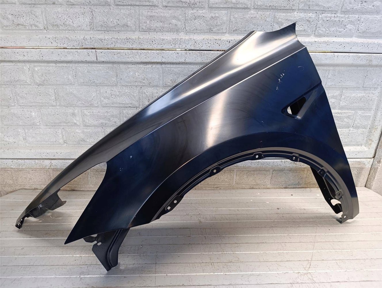 TESLA Y MODEL Y BŁOTNIK PRZEDNI LEWY NOWY ORYGINAŁ (17814072703)