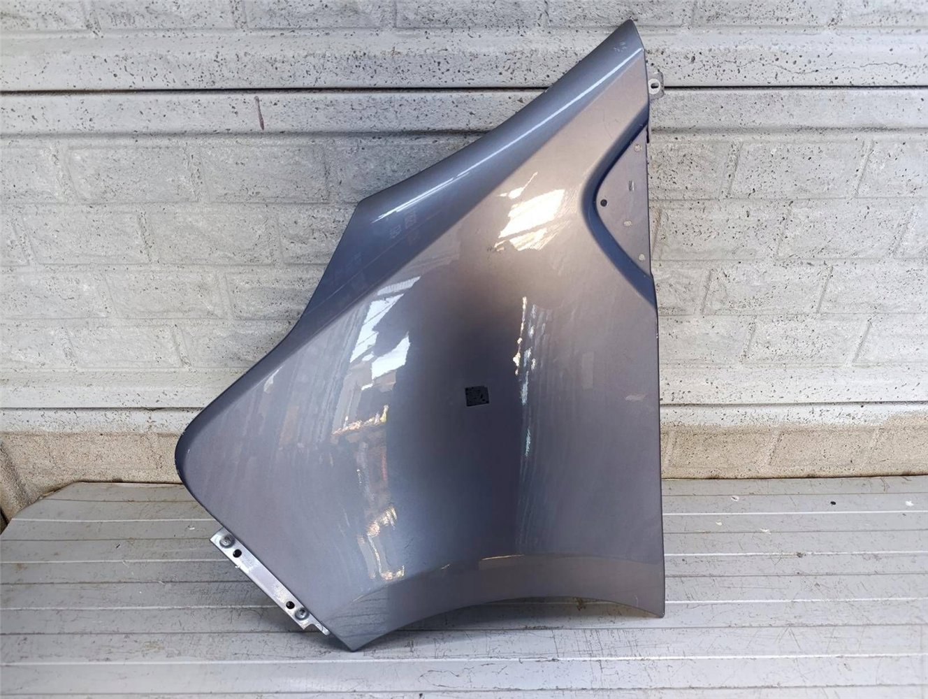 TRAFIC III VIVARO II B TALENTO BŁOTNIK LEWY PRZÓD ORYGINAŁ (17814100789)