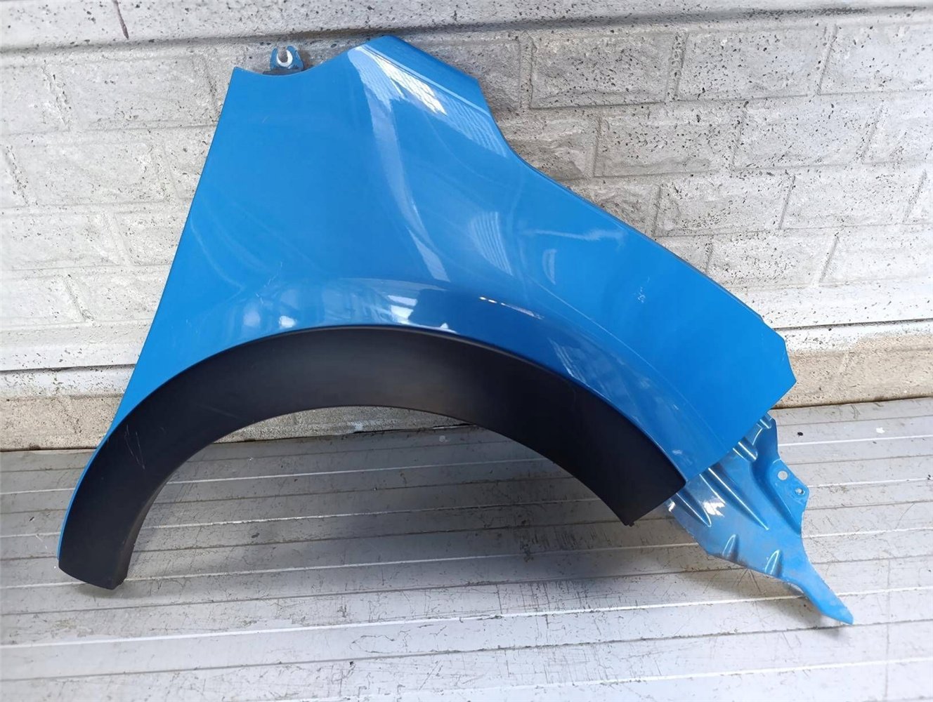 CITROEN C3 2017- 2024 BŁOTNIK PRZEDNI PRAWY ORYGINAŁ (17814123474)