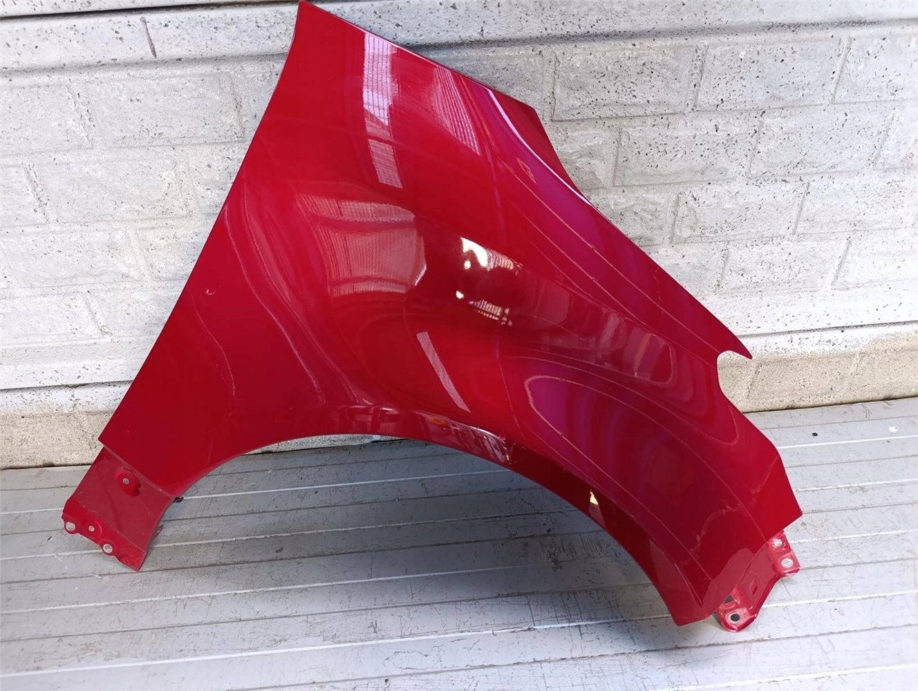 TOYOTA YARIS 4 IV 19-24 BŁOTNIK PRAWY PRZEDNI ORYGINAŁ (17814127899)