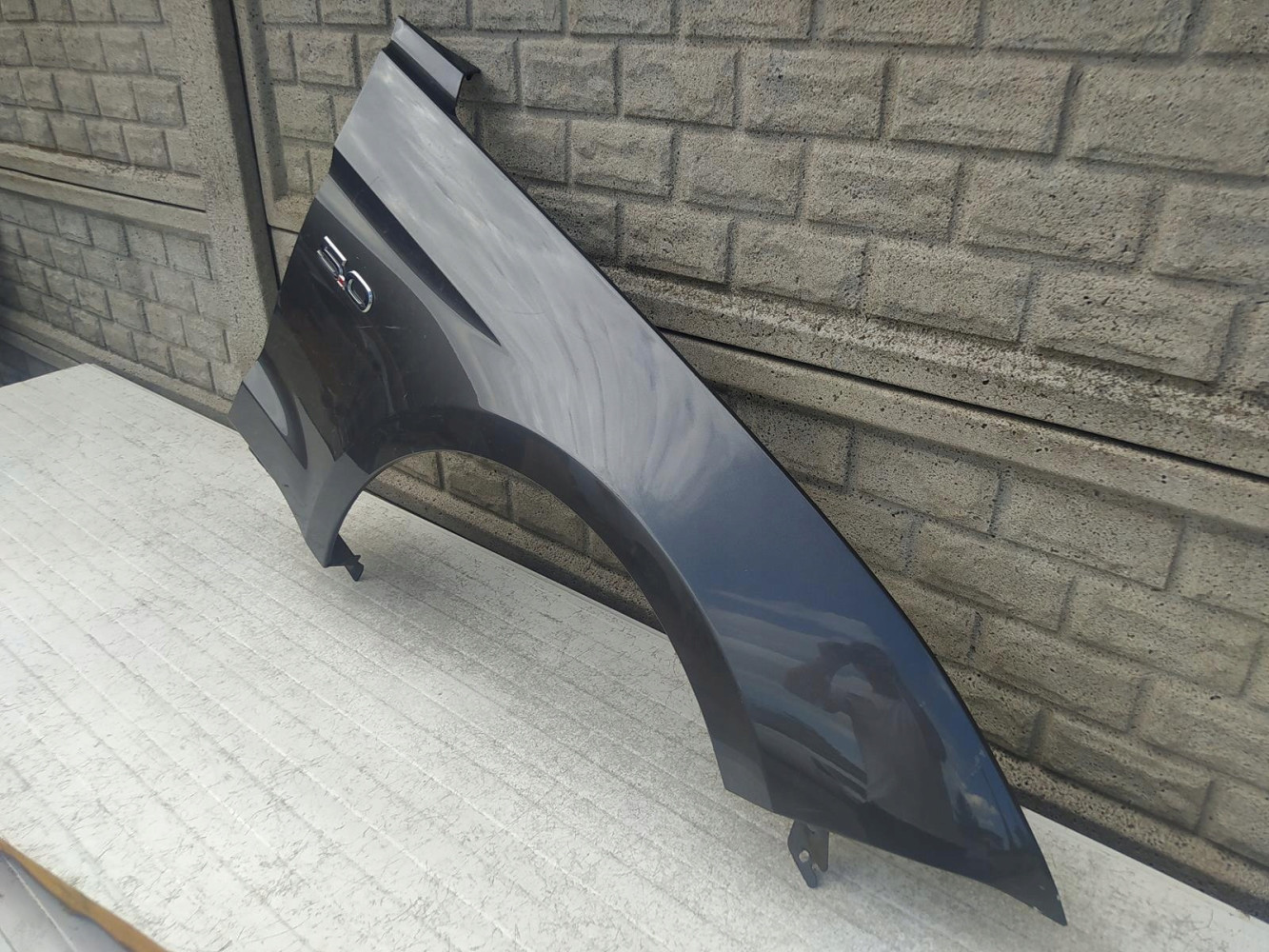 FORD MUSTANG VI LIFT 18 - 22 BŁOTNIK PRZEDNI PRAWY - (12341704397)