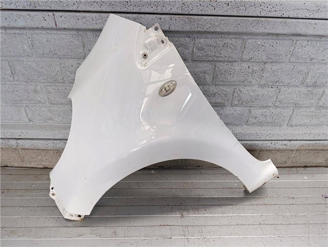 CITROEN C1 PEUGEOT 107 05-15 BŁOTNIK PRZEDNI LEWY ORYGINAŁ (17817066401)