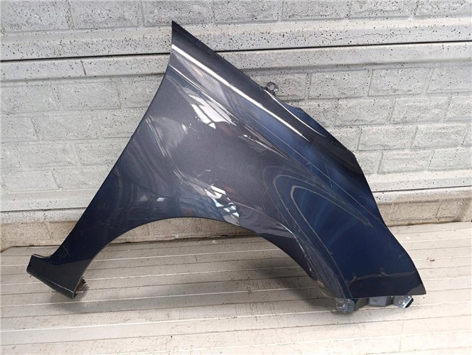 KIA CARENS BŁOTNIK PRAWY PRZEDNI ORYGINAŁ (17817111028)