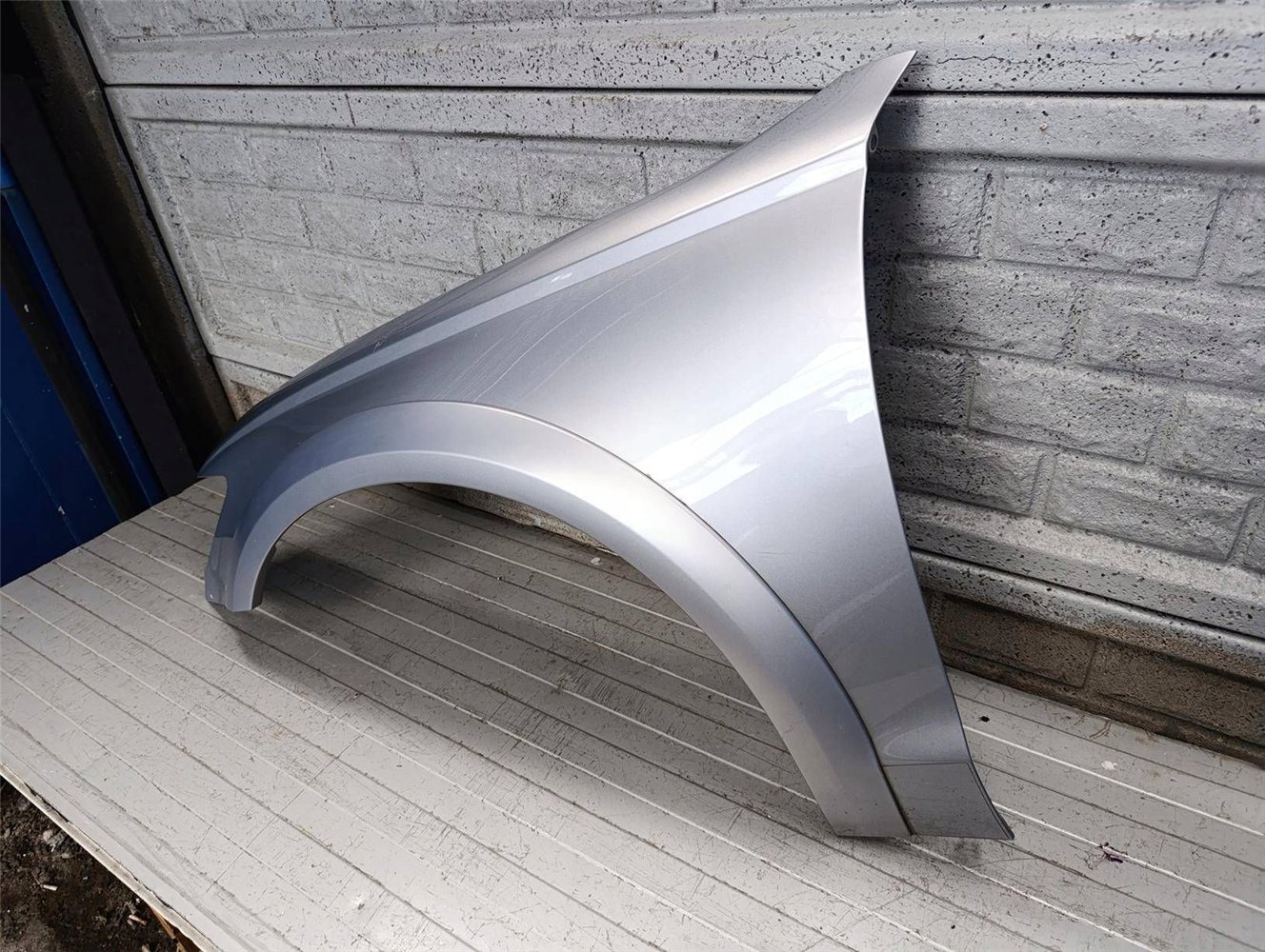 AUDI A6 C7 ALLROAD 4G0 11-17 BŁOTNIK LEWY PRZEDNI ORYGINAŁ (17817156357)