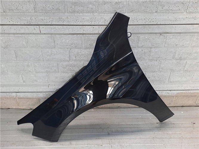 MERCEDES CLA W117 W 117 BŁOTNIK PRZEDNI LEWY ORYGINAŁ (17817479464)