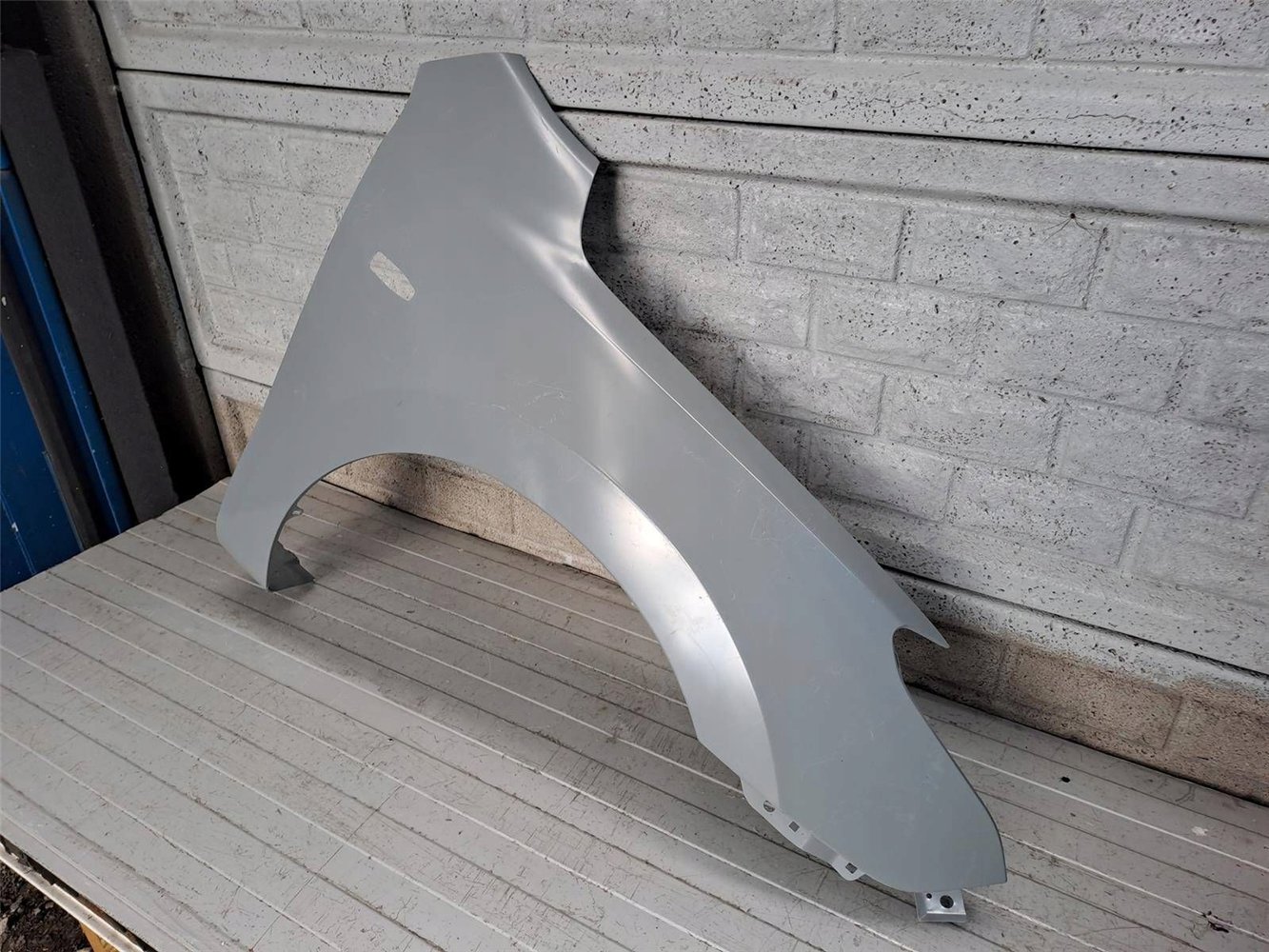 HYUNDAI I30 i30 10 -13 BŁOTNIK PRAWY PRZEDN NOWY ORYGINAŁ (17817530399)