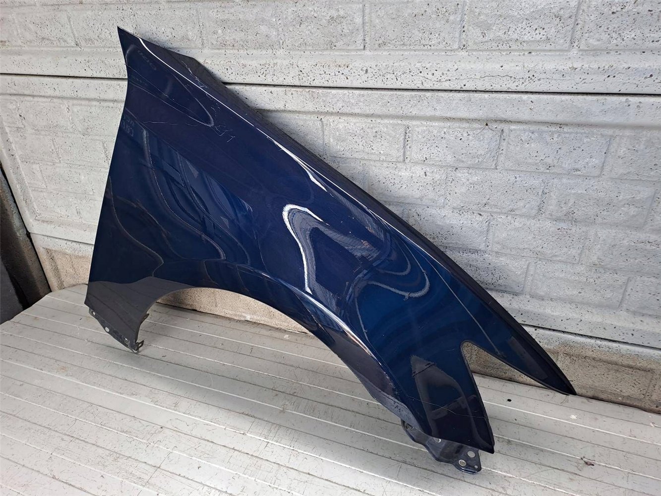 LEXUS GS350 GS200t 12-20 BŁOTNIK PRZEDNI PRAWY ORYGINAŁ (17817717239)