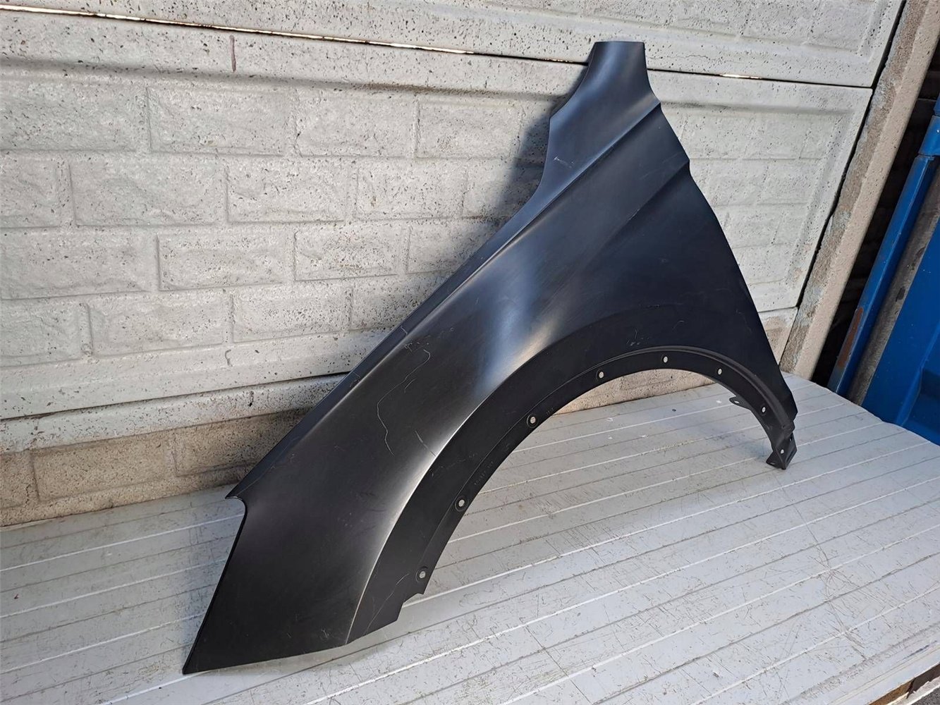 SEAT TARRACO 18-24 BŁOTNIK PRZEDNI LEWY ORYGINAŁ (17828075646)