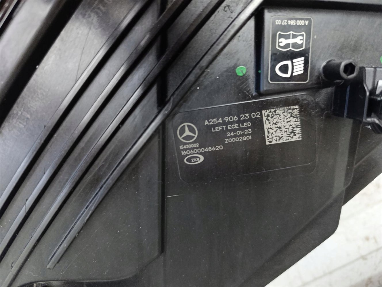LAMPA LEWA MERCEDES GLC 254 X254 A254 906 23 03 ORYGINAŁ (17828170653)