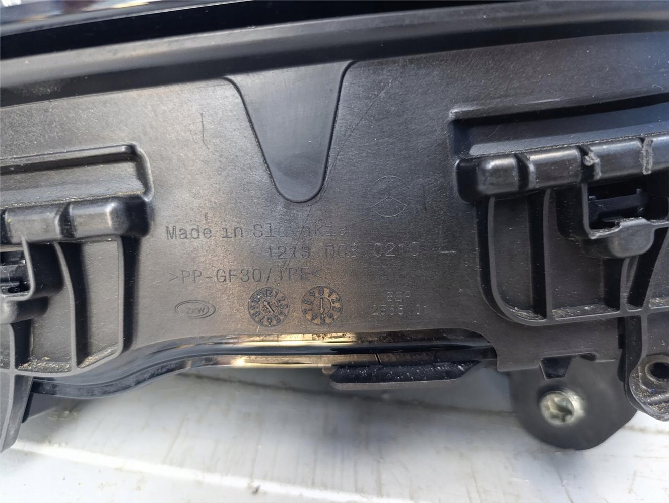 LAMPA LEWA MERCEDES GLC 254 X254 A254 906 23 03 ORYGINAŁ (17828170653)