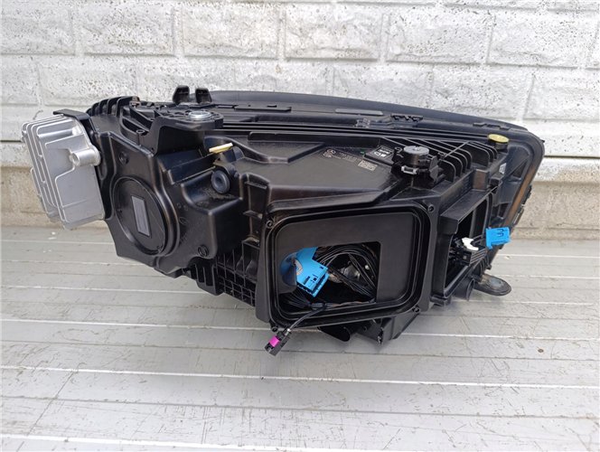 LAMPA LEWA MERCEDES GLC 254 X254 A254 906 23 03 ORYGINAŁ (17828170653)