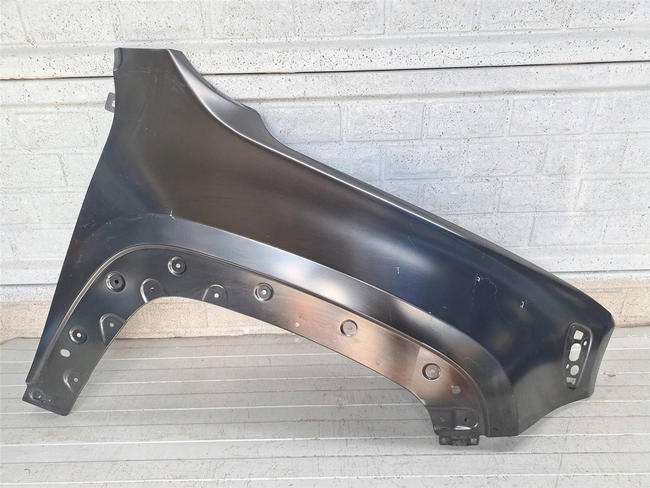 JEEP RENEGADE 14 - 24 BŁOTNIK PRZEDNI PRAWY NOWY ORYGINAŁ (17831099372)