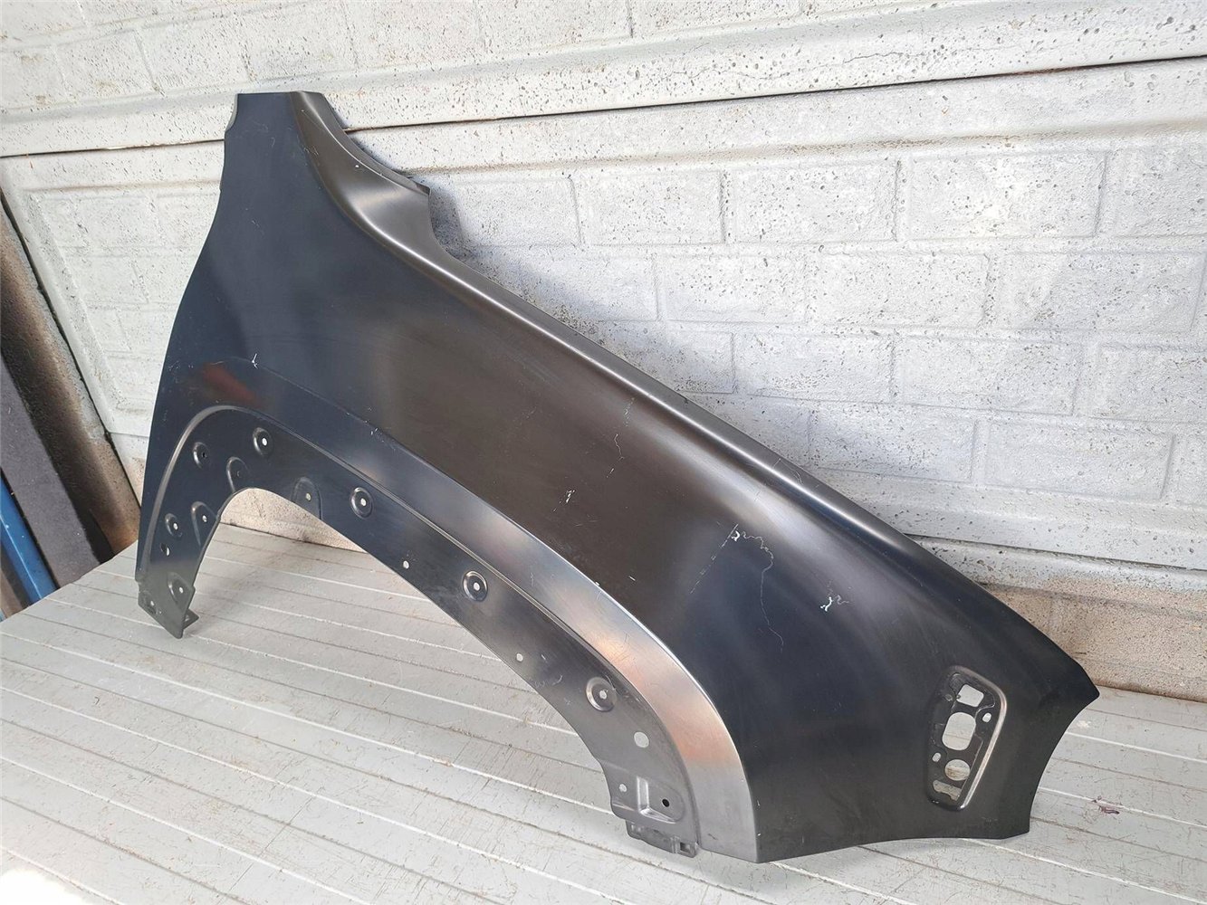 JEEP RENEGADE 14 - 24 BŁOTNIK PRZEDNI PRAWY NOWY ORYGINAŁ (17831099372)