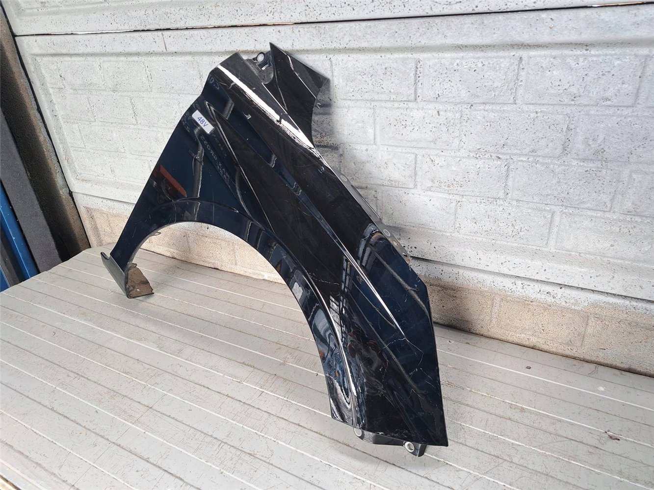 HYUNDAI I20 21-24 BŁOTNIK PRZEDNI PRAWY ORYGINAŁ (17831103311)