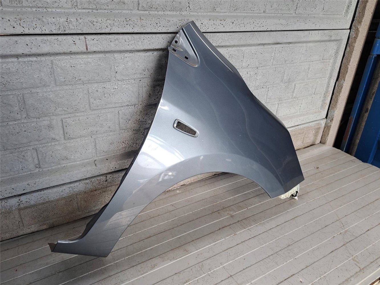 MITSUBISHI SPACE STAR 2 II BŁOTNIK PRAWY ORYGINAŁ (17831113218)