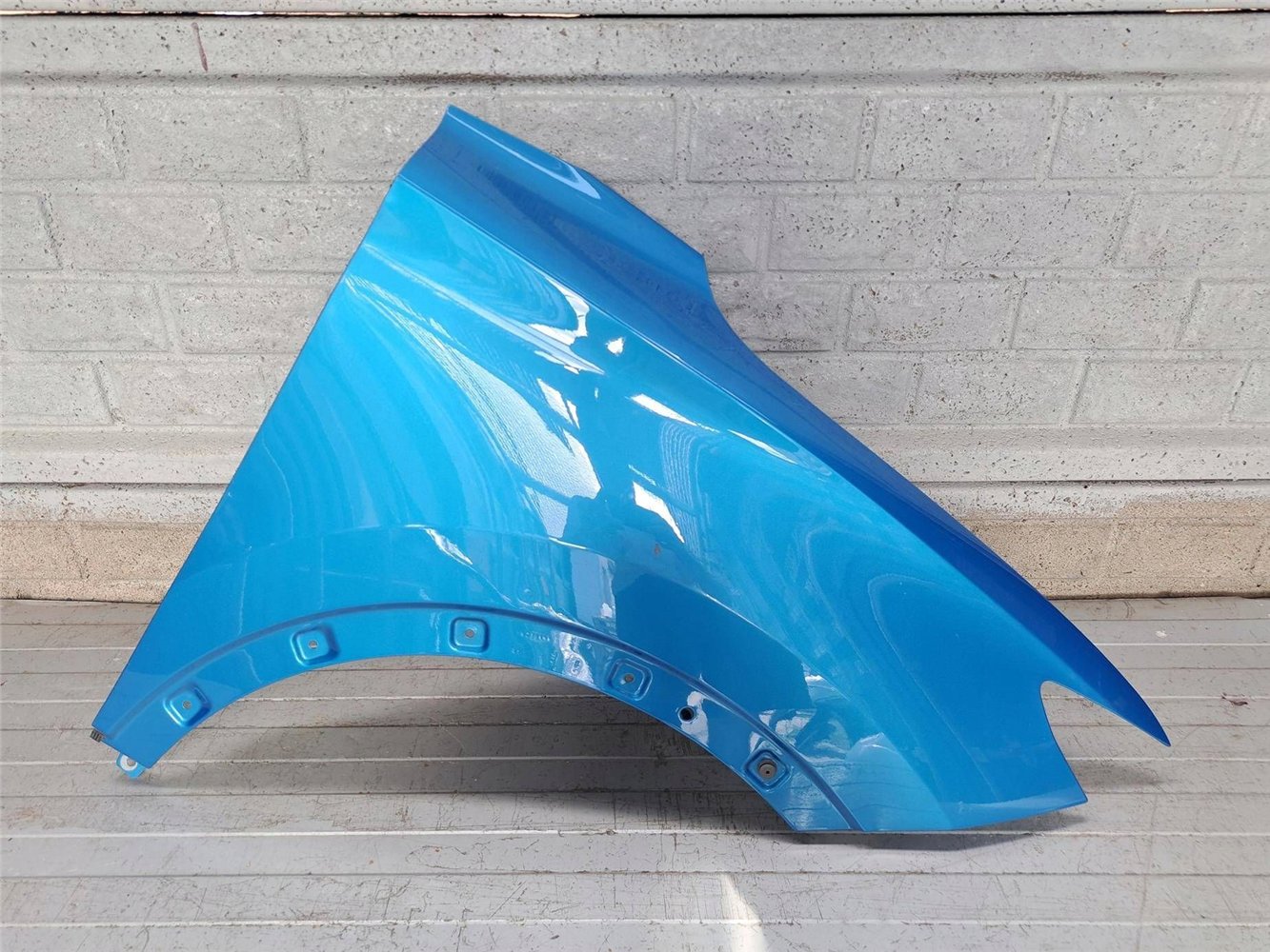 MG ZS EV BŁOTNIK PRZEDNI PRAWY ORYGINAŁ (17831146577)