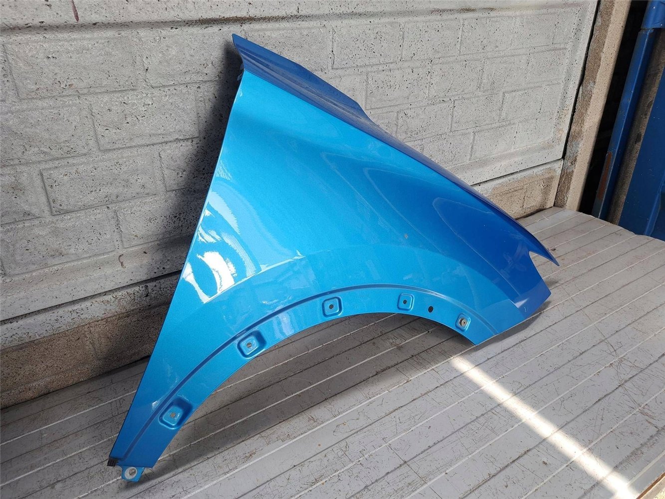 MG ZS EV BŁOTNIK PRZEDNI PRAWY ORYGINAŁ (17831146577)