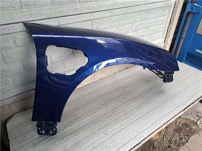 BŁOTNIK PRAWY PRZEDNI PORSCHE TAYCAN 9J1 ORYGINAŁ (17831173860)