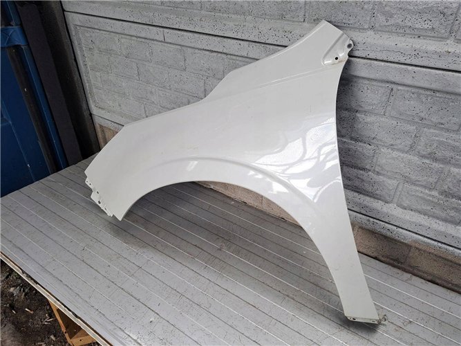 SUBARU FORESTER 13-19 BŁOTNIK PRZEDNI LEWY ORYGINAŁ (17831200075)