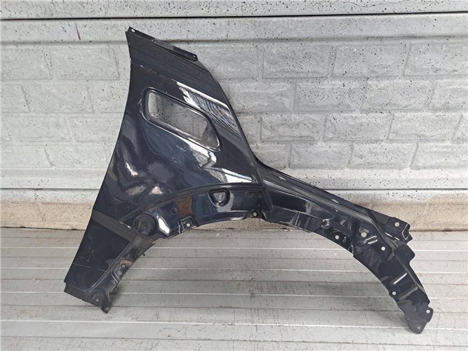 MINI COOPER CLUBMAN F54 BŁOTNIK PRAWY PRZEDNI ORYGINAŁ (17831228065)