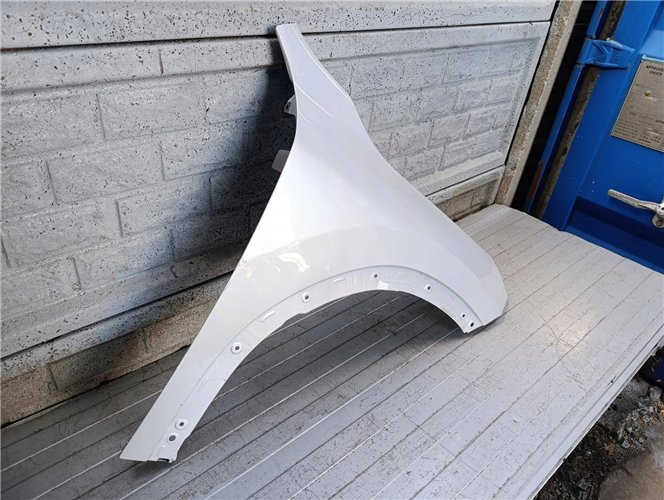 BMW X2 U10 BŁOTNIK PRAWY PRZEDNI ORYGINAŁ (17834033681)