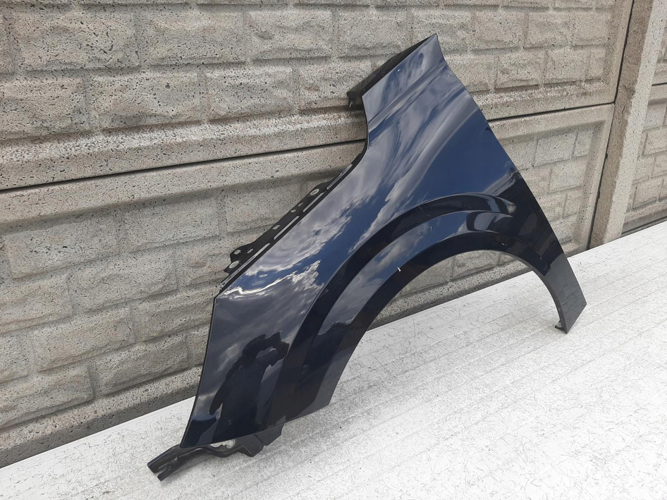 PEUGEOT 208 II 2019-2022 BŁOTNIK LEWY PRZEDNI - (12349643113)