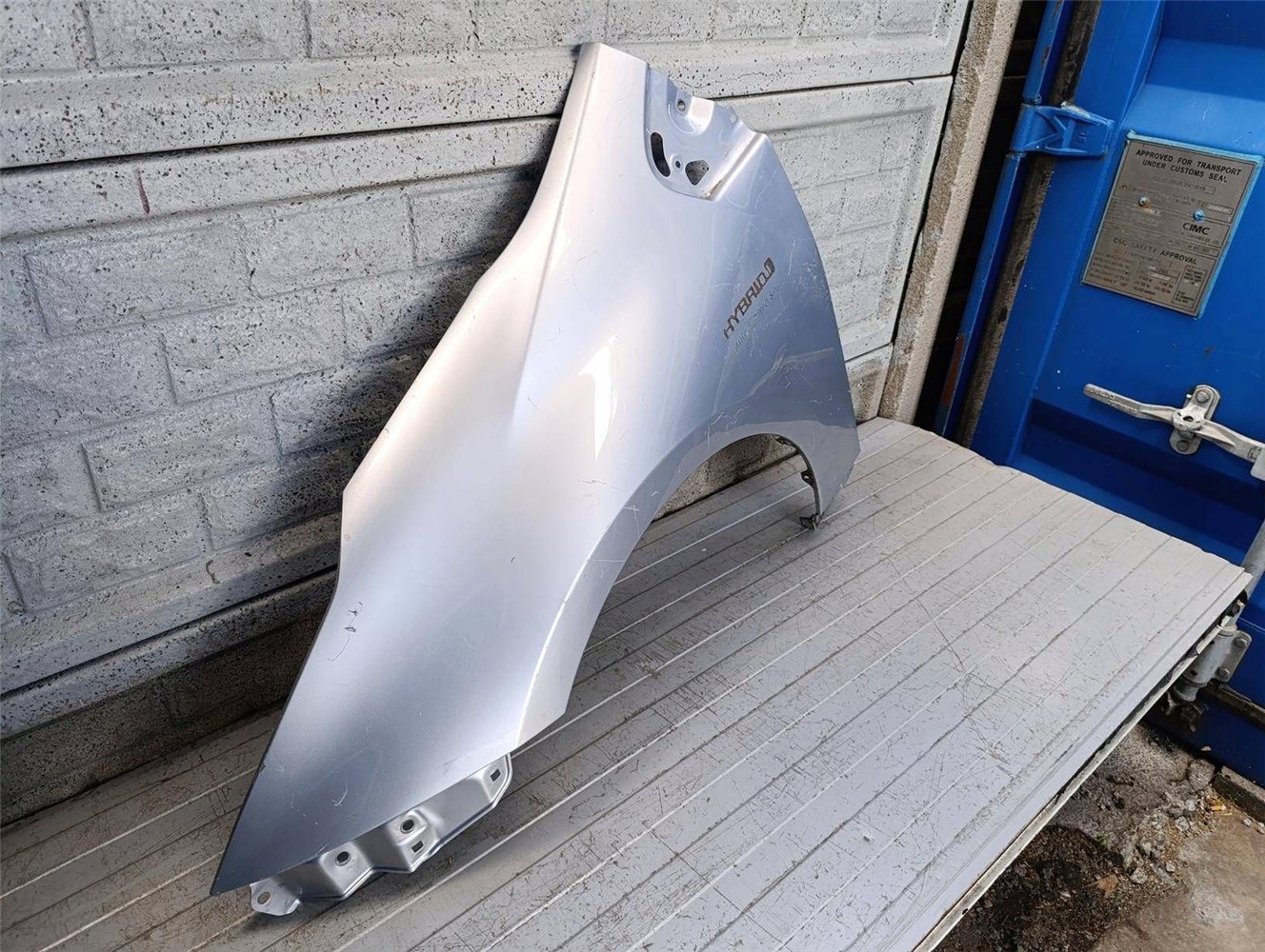 TOYOTA PRIUS 4 IV XW50 16-23 BŁOTNIK PRZEDNI LEWY ORYGINAŁ (17834056653)