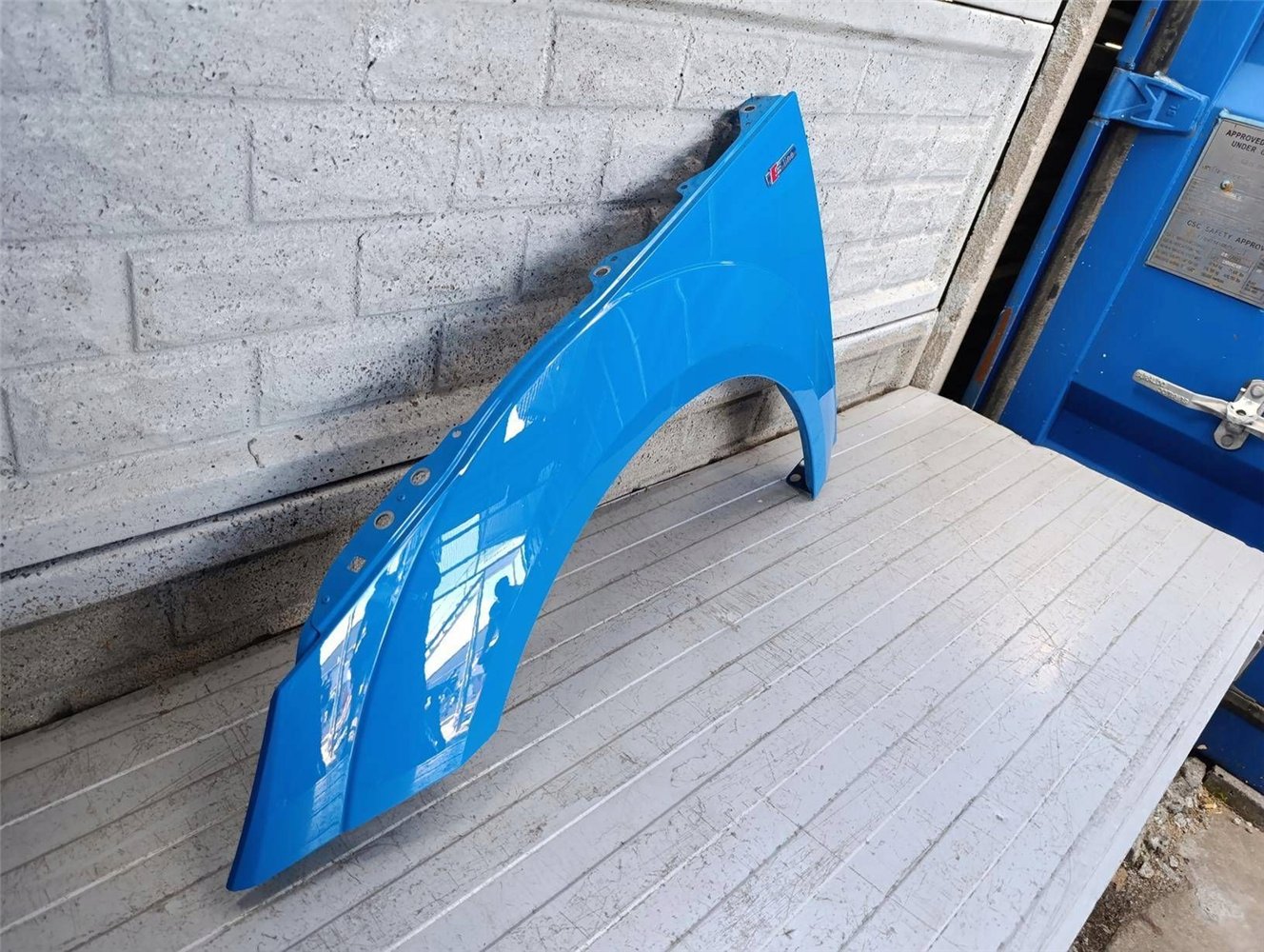 AUDI TT 8S0 14-24 BŁOTNIK PRZEDNI LEWY ORYGINAŁ (17834061267)