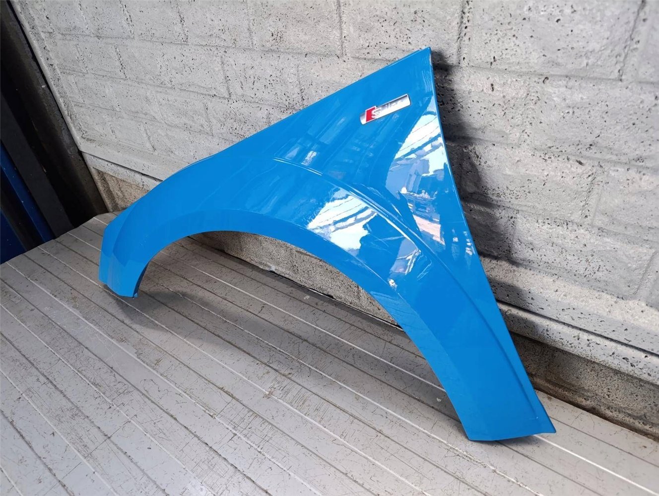 AUDI TT 8S0 14-24 BŁOTNIK PRZEDNI LEWY ORYGINAŁ (17834061267)