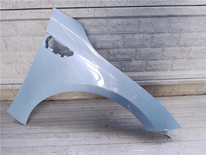 NIO ET5 2022- BŁOTNIK PRZEDNI PRAWY ORYGINALNY (17834087591)