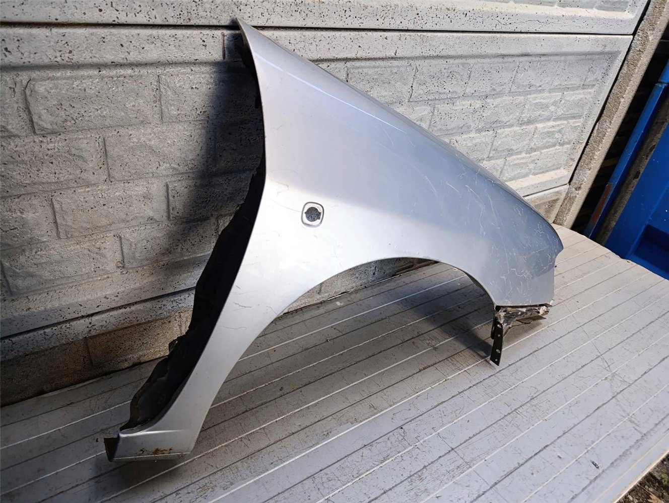 SEAT IBIZA II (6k) 1993-1999 BŁOTNIK PRZEDNI PRAWY ORYGINAŁ (17834090513)