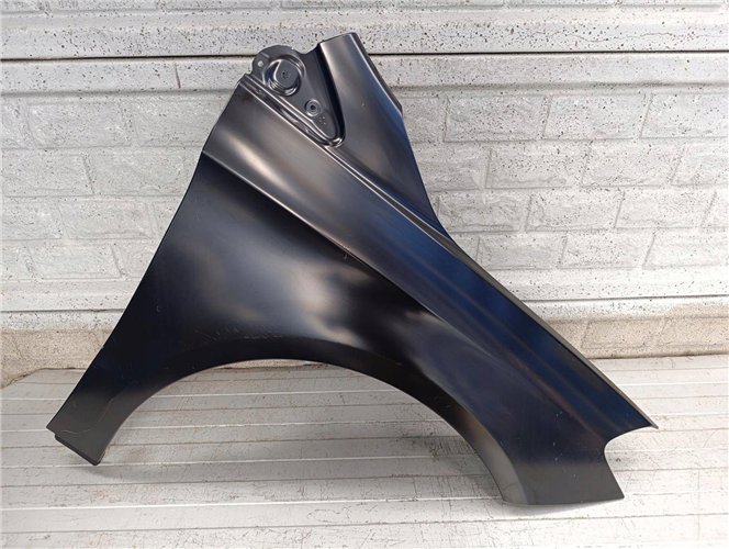 MERCEDES B KLASA W246 12-19 BŁOTNIK PRAWY PRZÓD NOWY ORYGINAŁ (17837119759)