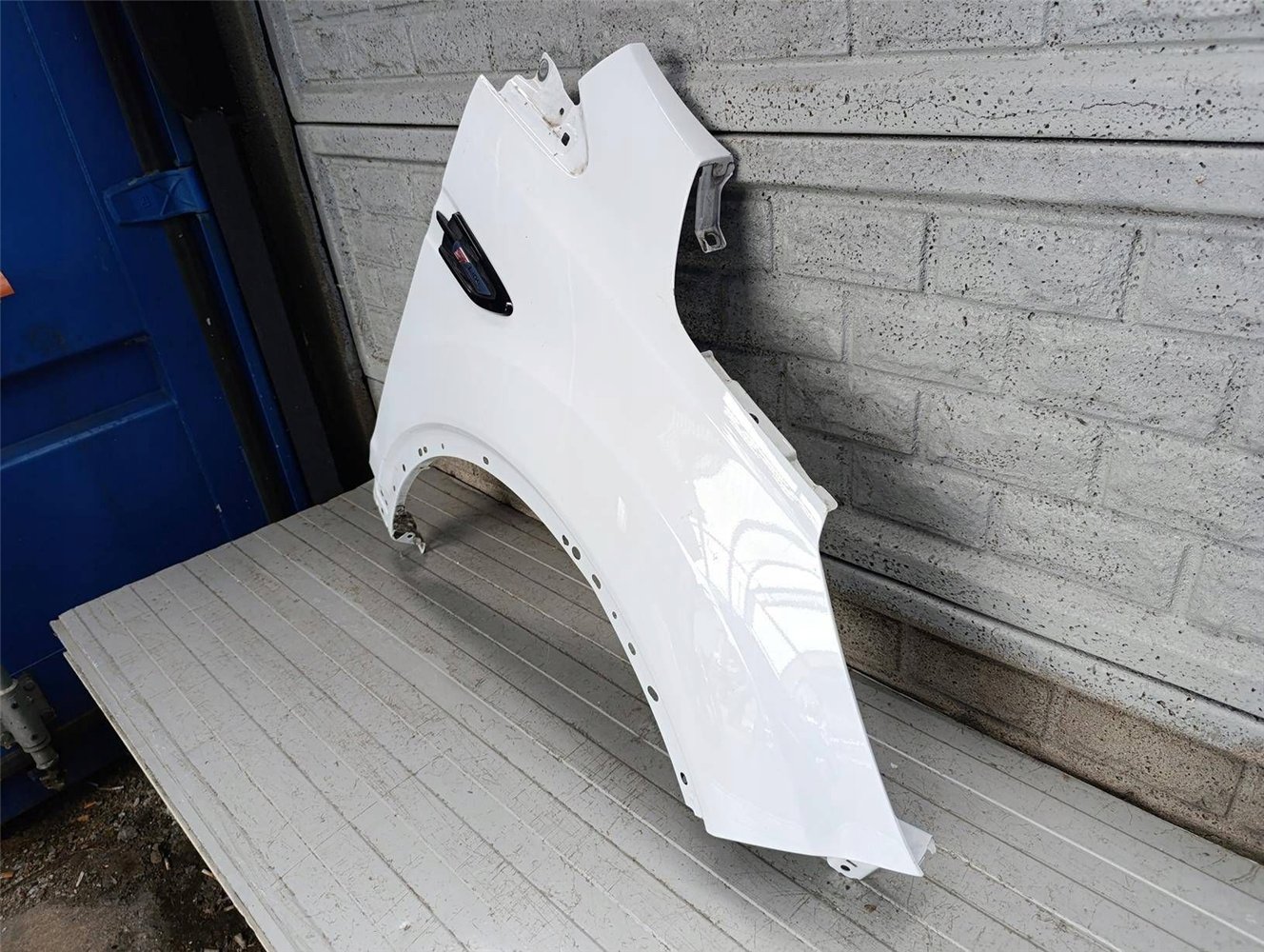 FORD KUGA 2 MK2 13-19 BŁOTNIK PRAWY PRZEDNI ORYGINAŁ (17837126341)