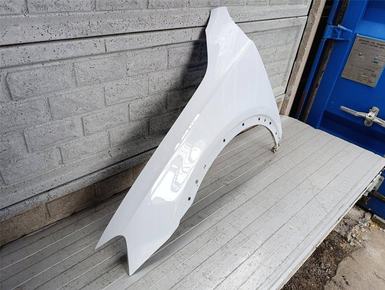 AUDI Q3 8U0 2011-2018 BŁOTNIK PRZEDNI LEWY ORYGINAŁ (17837127451)