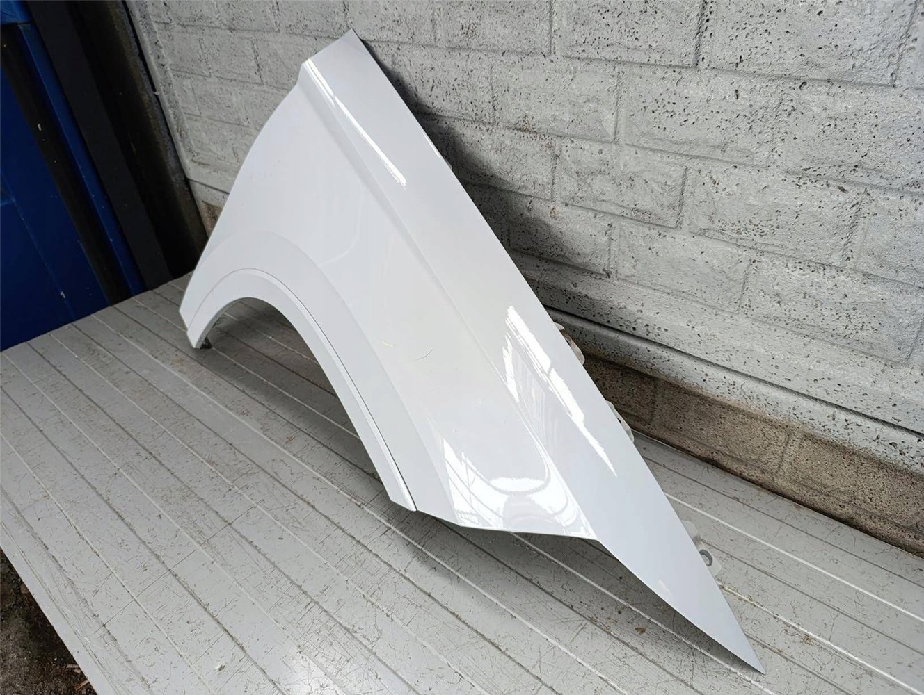 SEAT ATECA 2016 - 2022 BŁOTNIK PRZEDNI PRAWY ORYGINAŁ (17837130159)