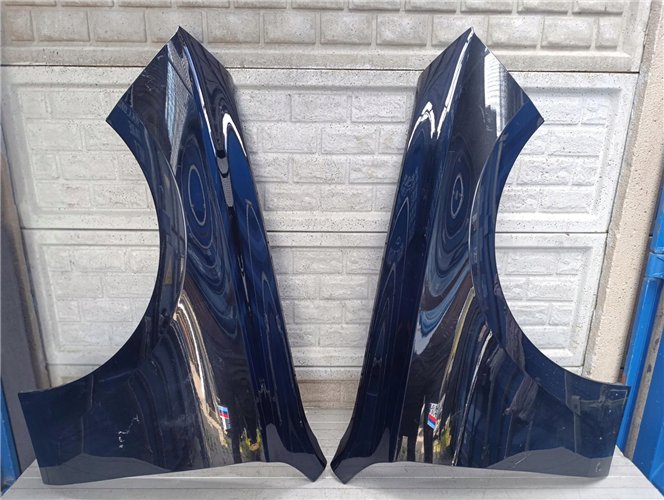 BMW 7 G70 2022- BŁOTNIK PRZEDNI PRAWY LEWY ORYGINAŁ (17840119244)