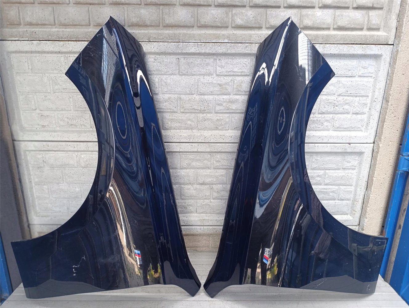 BMW 7 G70 2022- BŁOTNIK PRZEDNI PRAWY LEWY ORYGINAŁ (17840119244)