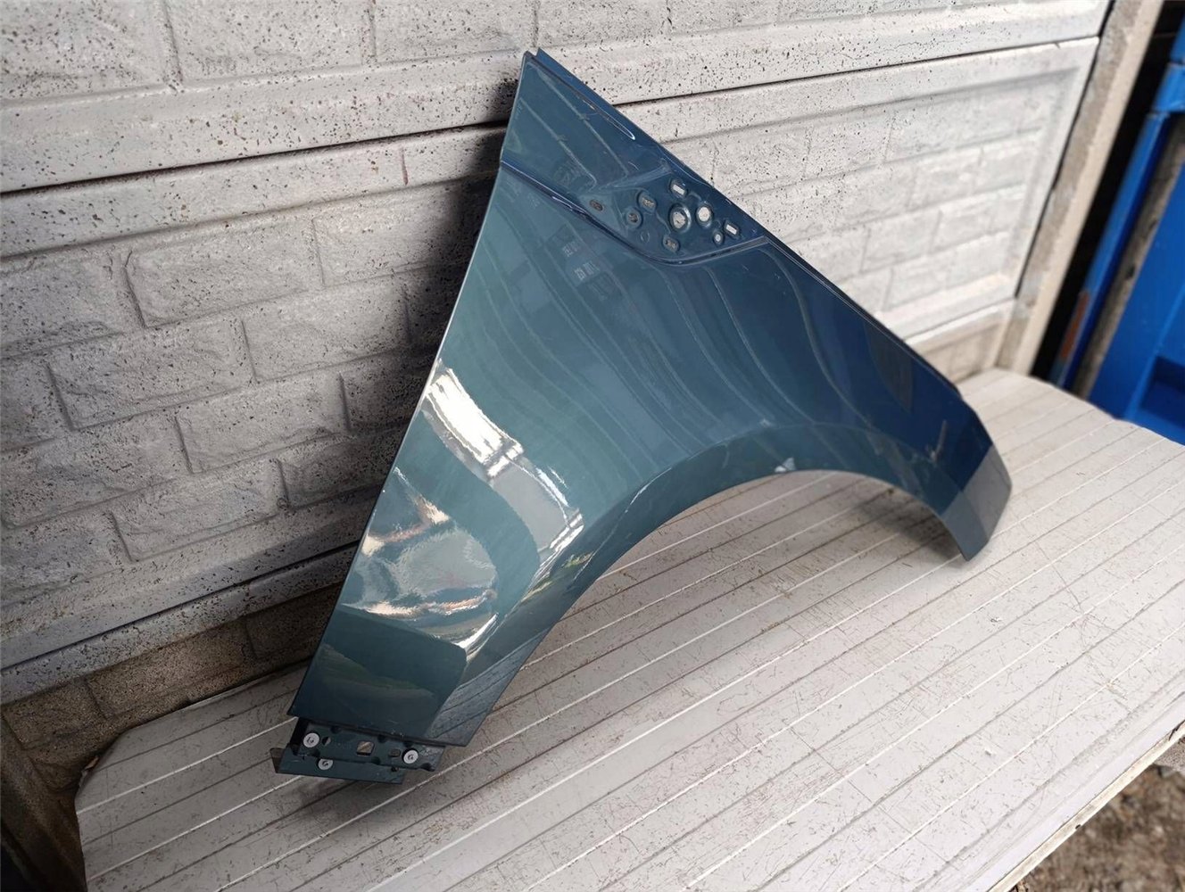 RANGE LAND ROVER SPORT 3 III ( L461 ) 23- BŁOTNIK PRAWY ORYGINAŁ (17840131833)