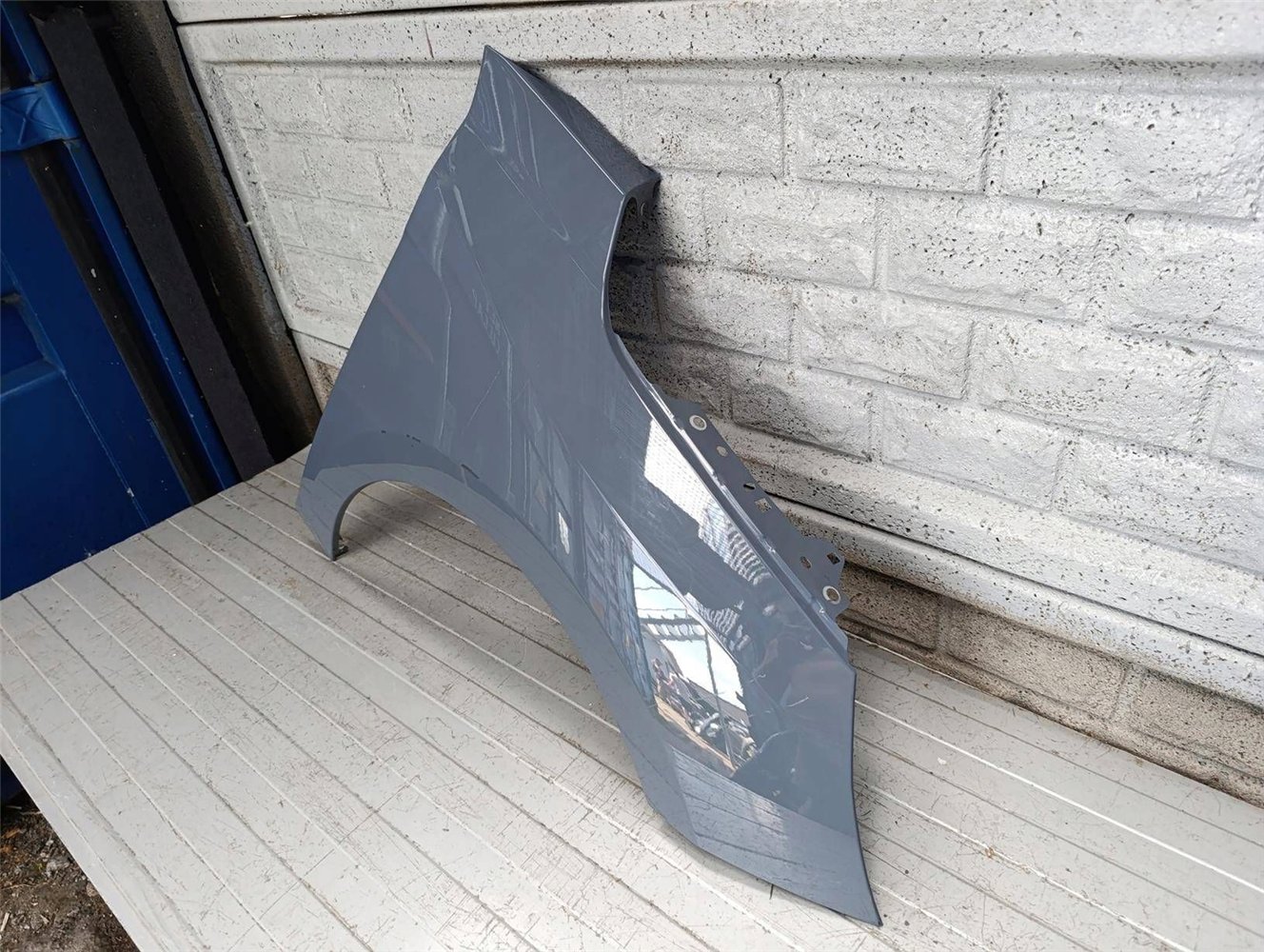 OPEL CORSA F 2019 2024 BŁOTNIK PRAWY PRZEDNI ORYGINAŁ (17840155590)