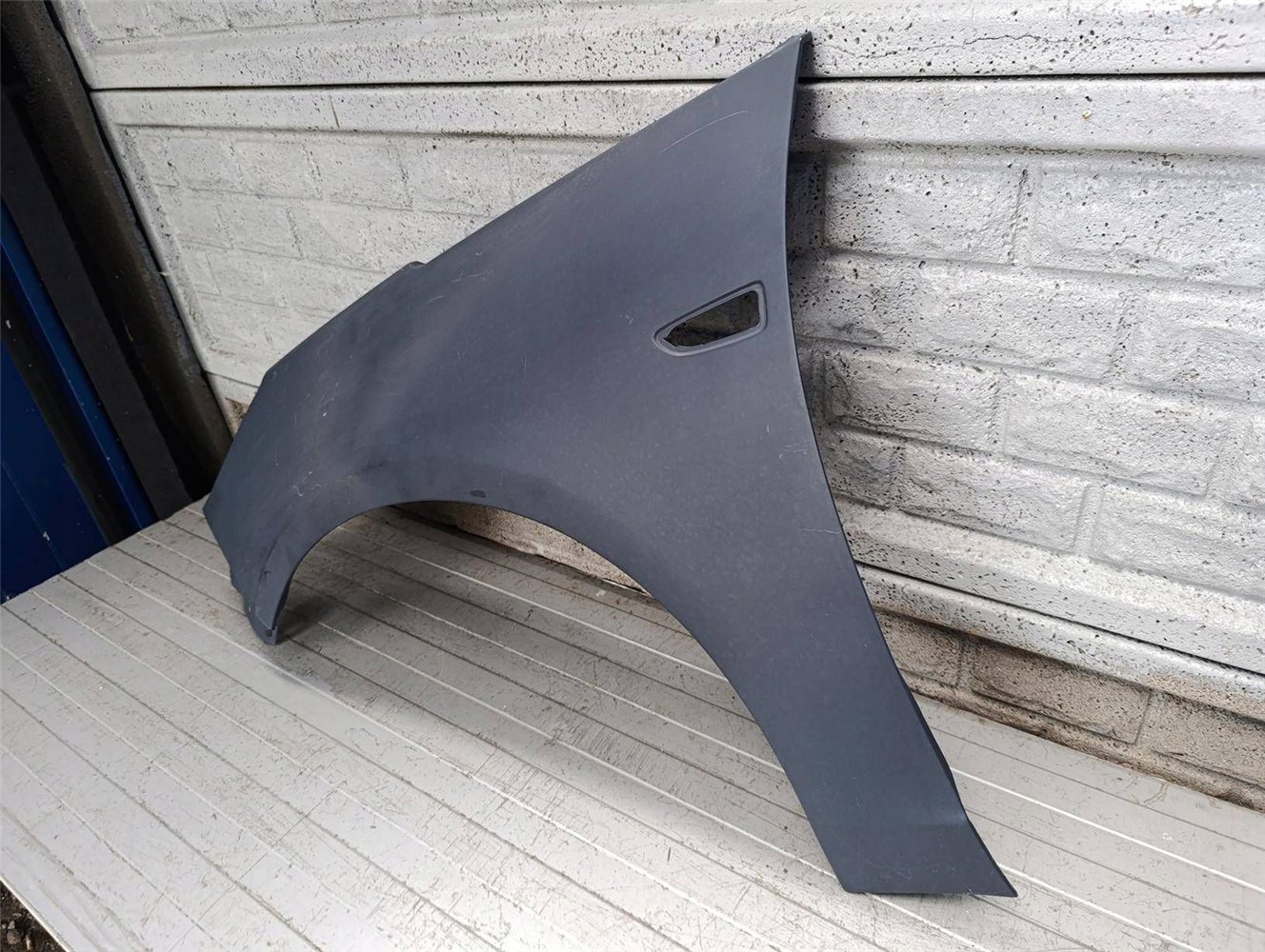 OPEL ZAFIRA C 12-18 BŁOTNIK PRZEDNI LEWY ORYGINAŁ (17840161138)