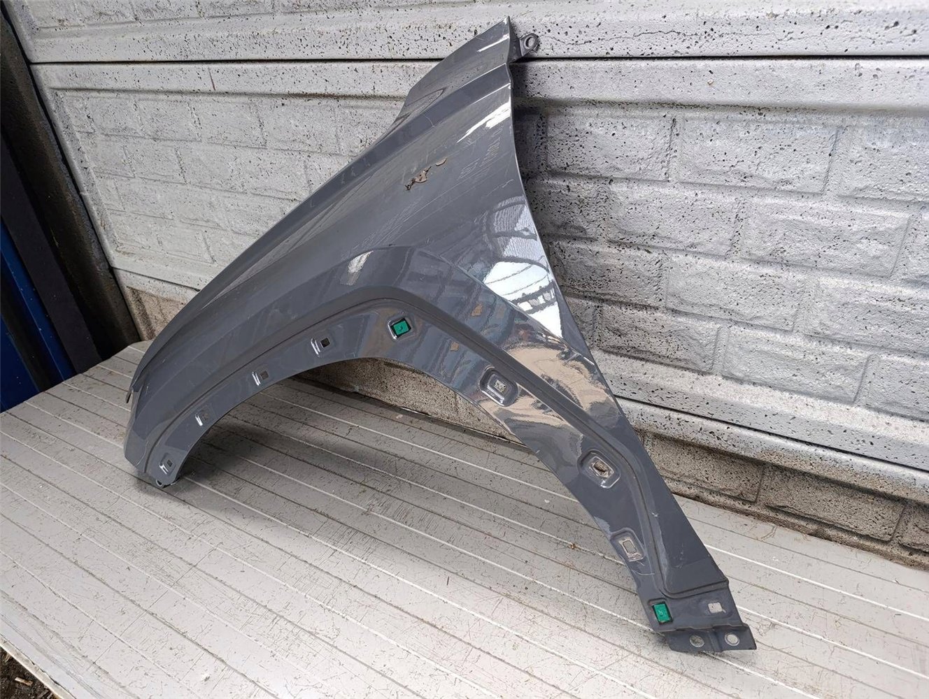 HYUNDAI TUCSON 2021-2025 BŁOTNIK PRZEDNI LEWY ORYGINAŁ (17840176458)